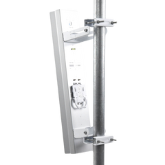 Antena sectorial para estaciones base airMAX AC de 60° de cobertura horizontal, en 5 GHz (5150 - 5875 MHz) de 21 dBi