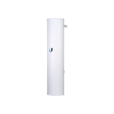 Antena sectorial blindada de 90º de cobertura 5 GHz (5.15 - 5.85 GHz), dividida en 3 bloques de 30º, ideal para alta densidad de suscriptores
