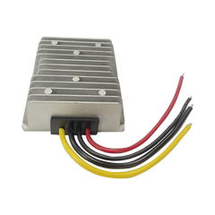 Convertidor DC-DC / 12V a 24V / 240W / 10A / Eficiencia 93% / IPX7 / Protecciones Múltiples / Industrial