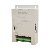 Fuente de Poder Regulada 12 Vcc / 13.5 Vcc / 15 Vcc para 16 Cámaras / 16 Amp (1 Amp por Salida) / Voltaje de Entrada 90 - 130 VCA / Soporta 4K / Modo para Largas Distancias