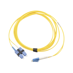 Jumper de Fibra Óptica Monomodo (OS2), XGLO, LC/UPC-SC/UPC Duplex, OFNR, Color Amarillo, 5 Metros (16.40 Pies)