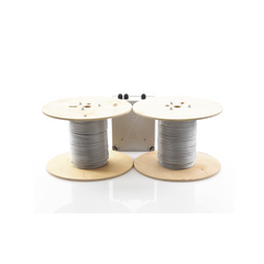 Kit IRONCLAD de Cable Sensor Perimetral Blindado / 150 m (492 ft) / 2 Zonas Independientes / Deteccion por Vibracion / Sin Falsas Alarmas / Tarjeta LPU400 / Calibracion por Software