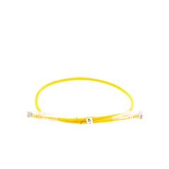 Cable de Parcheo Slim UTP Cat6A - 0.5 m Amarillo, Diámetro Reducido (28 AWG)