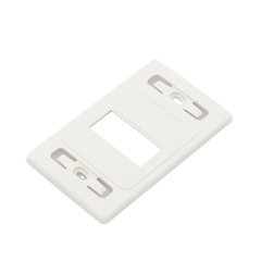 Placa de pared modular MAX, de 3 salidas, color blanco, version bulk (Sin Empaque Individual)