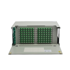 Distribuidor de Fibra Óptica para 96 empalmes, con 96 acopladores SC/APC y 96 pigtails, 19", 4 UR