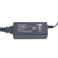 Fuente de poder de 24 Vcc Regulado @ 3A / UL / Voltaje de Entrada de 100-240 Vca