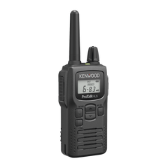 Radio portátil UHF 450-470 MHz, 2 W, 16 canales, Resistente a Golpes MIL-STD-810, manos libres VOX. Incluye antena, batería, cargador y clip