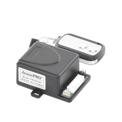 Receptor con 2 Relevadores y Control Remoto hasta 50 metros.