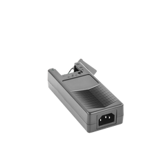 Fuente de Poder de 4 Salidas de 11 - 15 Vcc / 5 Amper / Voltaje de Entrada 110- 240 Vac / Fusible Termico PTC Integrado para Protección / Salida de Voltaje Inteligente hasta 3 Amper por Salida