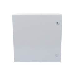 Gabinete de Acero IP66 Uso en Intemperie (600 x 600 x 300 mm) con Placa Trasera Interior Metálica y Compuerta Inferior Atornillable (Incluye Chapa y Llave T).