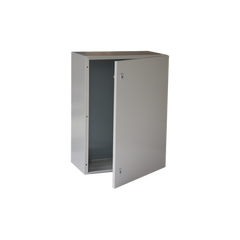 Gabinete de Acero IP66 Uso en Intemperie (600 x 800 x 300 mm) con Placa Trasera Interior Metálica y Compuerta Inferior Atornillable (Incluye Chapa y Llave T).