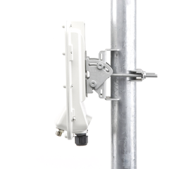 PTP-550 Hasta 1.36 GBps / 4910 - 6200 MHz / 802.11 AC Wave 2 MU-MIMO 4: 4x4 / BackHaul Conectorizado / Ideal para distancias de +80 km (C050055H014A)
