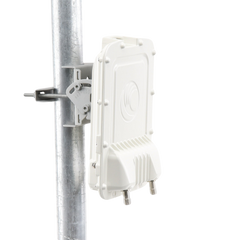Backhaul radio conecterizado, 4.9-6.05 GHz PTP/HCMP/ 450 Mbps Reales, incluye fuente avanzada AC/DC / Hasta + 80 km - (C050067H008C)