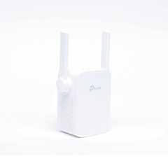 Repetidor / Extensor de Cobertura WiFi AC, 750 Mbps, doble banda 2.4 GHz y 5 GHz, con 1 puerto 10/100 Mbps con 2 antenas externas