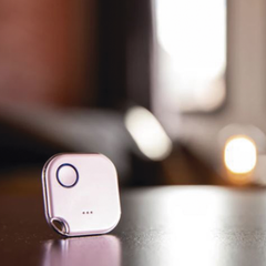 Botón Bluetooth Inalámbrico color Blanco, programe escenas de Shelly y ejecútelas con uno o varios clic