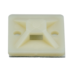 Montaje-Sujetador Adhesivo STRONGHOLD de 4 Vías de 3/4" x 3/4" x 1/4", Color Natural, Nylon 6.6 Retardante de Llamas V-2, Paquete de 100pz