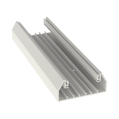 Base para canaleta T-70, de PVC rígido, con orificios perforados para montaje, 103.3 x 44.9 x 2400 mm, Color Blanco Mate