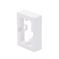 Caja Sin Fondo Universal, Color Blanco de PVC Auto Extinguible (7900-02002)