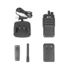 Par de Radios Portátiles Analógicos UHF 400-470 MHz / 2W / 16 Canales / Preconfigurados de Fábrica / VOX Manos Libres / Batería 6-8 hrs c/u / Listos para Usar