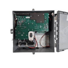 Energizador para Cerco Eléctrico AF-CR / 10,000 Volts / 10,000 Metros Lineales / Alimentación AC 127-220V o Solar / Control Remoto RF 433 MHz / Sistema de Alarma Integrado / Salida Auxiliar 12Vdc 1.5A / Respaldo con Batería Interna 4A