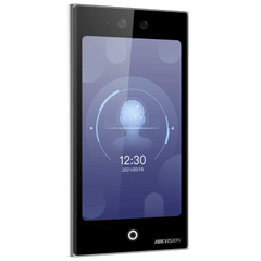 Terminal Facial PoE WiFi con pantalla de 7" / Exterior IP65 / 10,000 Rostros y 50,000 Tarjetas / 10,000 Huellas (Módulo Opcional) / ISAPI / ISUP 5.0 / Codigos QR y Bluethooth / Intercom SIP Estandar / HIK-IA