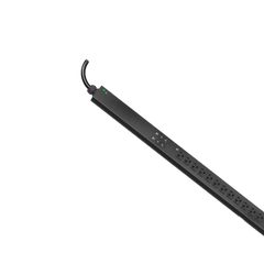 PDU ES2P Monitoreable (MI) para Distribución de Energía, Enchufe de Entrada NEMA L5-30P, Con 24 Salidas NEMA 5-20R, de Instalación Vertical, 120 Vca, 30 Amp