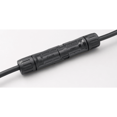 Conector Solar MC4 LONGi Sea-Shield / 1500 Vcc / 40 A (IEC) / 30 A (UL) / IP68 Sumergible 1.2 m (3.9 ft) / Doble Anillo de Sellado / Cable 4-6 mm²