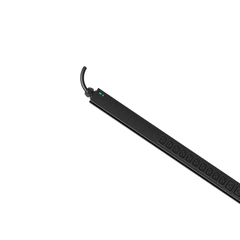 PDU ES2P Monitoreable (MI) para Distribución de Energía, Enchufe de Entrada NEMA L6-20P, Con 20 Salidas C13 y 4 C19, de Instalación Vertical, 208 Vca, 20 Amp