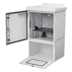 Gabinete Para Exterior OSP ComLine de 25 UR con espacio para Baterías, 700 mm de Ancho, 600 mm de Profundidad De Aluminio, Color Gris Claro Con Protección NEMA 4/12/4X/3/3R; IP66