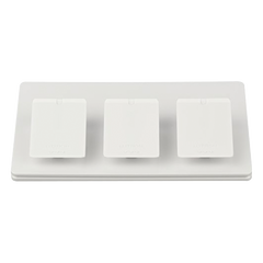 Pedestal de mesa triple para controles Pico, mantiene tres controles fijos y accesibles sobre escritorio o buró, acabado brillante color blanco