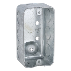 Caja (Chalupa) 4x2"/ Profundidad 1-7/8" / 7 Entradas de 1/2" y 1 de 3/4".