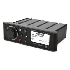 Sistema de Audio Marino MS-RA70 / Pantalla LCD Monocroma 2.6" / Tecnología Multi-Zone™️ 2 Zonas / Potencia Pico 200 W / Bluetooth® y ANT® / Compatible con SiriusXM y DAB+ / IPX7 / USB para Actualizaciones