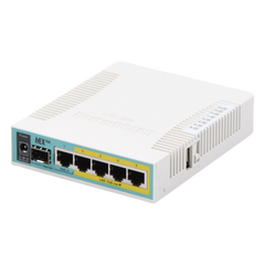 (hEX PoE) Routerboard 5 puertos Gigabit Ethernet PoE 802.3at, 1 Puerto USB