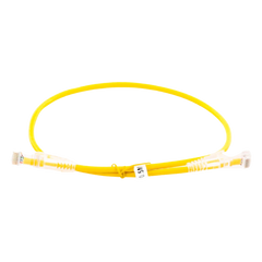 Cable de Parcheo Slim UTP Cat6A - 0.5 Metros (1.64 Pies) Amarillo, Diámetro Reducido (28 AWG)