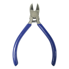 Pinza de corte diagonal de 5" con mangos cubiertos de plastico.