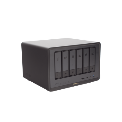 NASync DXP6800 Pro | SO UGOS Pro | Intel® i5 1235u 10-Core™ | 6-Bahias (SATA) Hasta 144TB | 2* M.2 SSD Hasta 16TB | 8GB DDR5 (Exp. a 64GB) | 2 Thunderbolt™4 | 2*10GbE | 1*USB3.2 Gen2 | 2*USB 2.0 | 2*USB 3.2Gen2 | HDMI 2.1 8K | SD 4.0