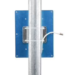 Antena Tipo Panel de Montaje en Pared, Multibanda 700-960 MHZ/ 1710-2170 MHz, 75 Ohm, conector F hembra.