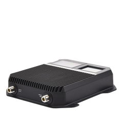 Amplificador Office 200 para 4G, 3G, 2G y llamada VoLTE y convencional. Especial para personalizarlo con antenas, cables y accesorios de acuerdo al requerimiento de la instalación. Puede cubrir en interior áreas de hasta 1600 m² con 4 a
