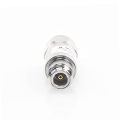 Atenuador en Línea de 20 dB, 5 W. Máximo, CD-4 GHz, Conectores N Macho-Hembra.