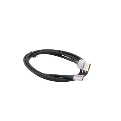 Cable USB-A a Lightning | 1 Metro | Certificado MFi | Carga Rápida 5V/2.4 A | 480 Mbps | Conector C94 | Adecuado para iPhone, iPad y iPod | Protección Integrada | Caja de Aluminio | Nylon Trenzado | Color Negro.