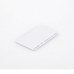 Tarjeta Tecnología Dual: RFID (UHF) 900 MHz/Proximidad 125 kHz para Uso en Oficinas y Estacionamientos