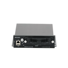 NVR Móvil de 4 Canales de 2 Megapixel / 4 PoE + 4 vía Switch Extendible / 2 Bahías de Disco Duro / Incluye Modulo GPS / conector RJ45