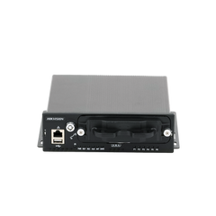 NVR Móvil de 4 Canales de 2 Megapixel / 4 PoE + 4 vía Switch Extendible / 2 Bahías de Disco Duro / Incluye Modulo GPS / conector RJ45
