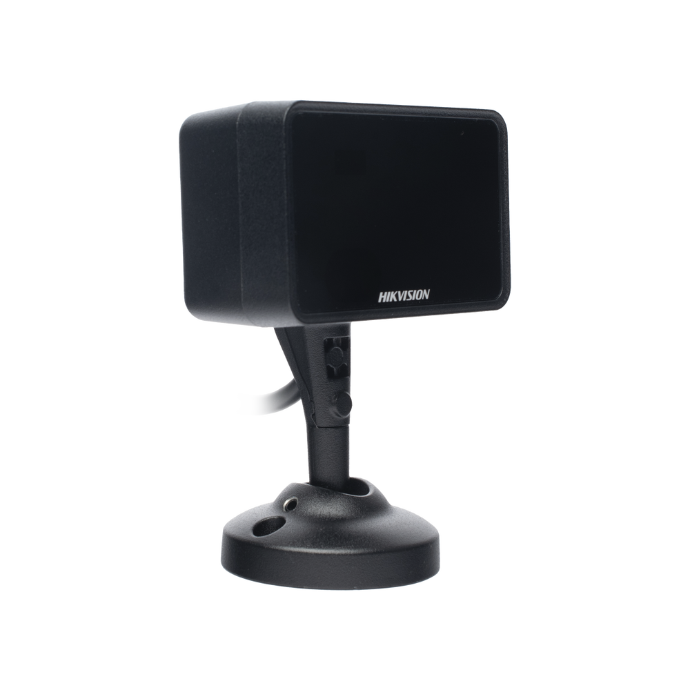 Cámara Movil 720p / Lente 6 mm / Conexión Tipo Aviación / Micrófono Integrado / 3 Mts IR / DBA (Analisis de Comportamiento del Conductor) para Montaje en Vehículo Compatible con DVRs Moviles HIKVISION