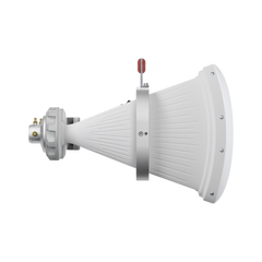Antena Sectorial Asimétrica de 90° 4900 - 7125 MHz, 15 dBi con soporte mejorado, listas para TwisPort sin pérdida