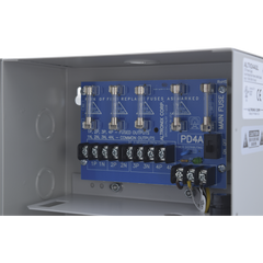 Fuente de poder ALTRONIX de 24 Vca @ 3.5 Amper o 28 Vca @ 3.0 Amper, para 4 cámaras, Con voltaje de entrada de 115 Vca,
