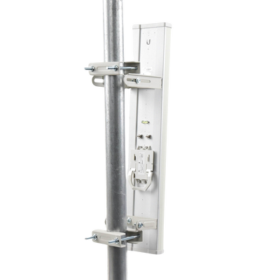 Antena sectorial para radio estaciones base airMAX de 90 grados de cobertura horizontal, 5 GHz (5.15-5.85 GHz) de 20 dBi