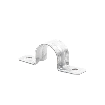 Abrazadera tipo Omega para Conduit Pared Gruesa de 1/2" (13 mm).
