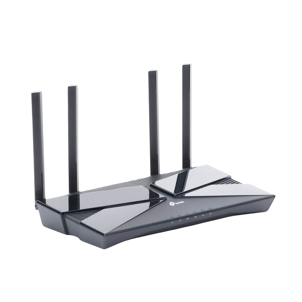 Router WiFi 6 doble banda AX 3000 Mbps /  MU-MIMO y OFDMA / 1 Puerto WAN 10/100/1000 Mbps / 4 Puertos LAN 10/100/1000 Mbps / 4 Potentes Antenas.