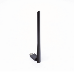 Adaptador  USB inalámbrico doble banda AC 600 Mbps, antena de alta ganancia.